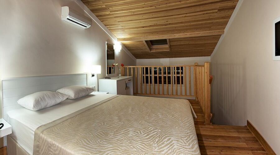 Batıhan Beach Resort  4*