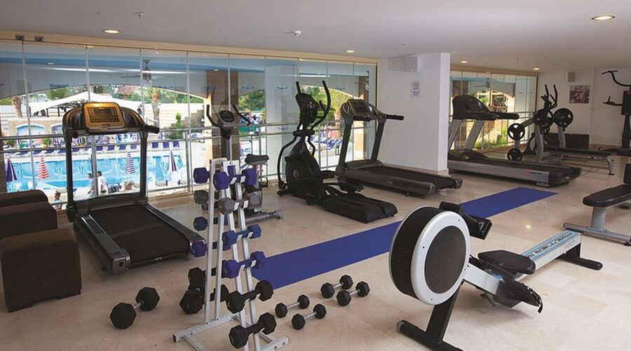 Batıhan Beach Resort  4*