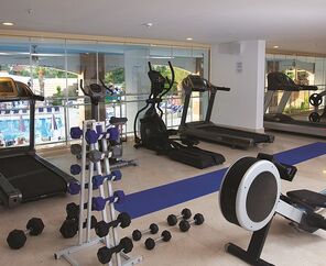 Batıhan Beach Resort  4*