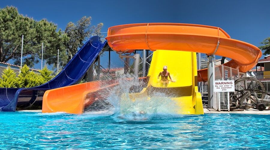 Batıhan Beach Resort  4*