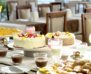 Batıhan Beach Resort  4*