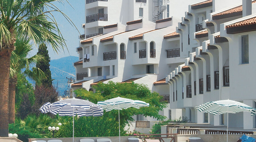 Sentinus Beach Hotel  4*