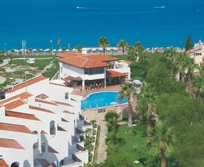 Sentinus Beach Hotel  4*