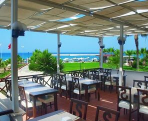 Sentinus Beach Hotel  4*