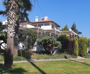 Sentinus Beach Hotel  4*