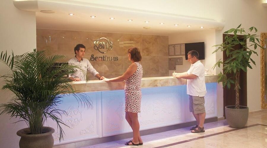 Sentinus Beach Hotel  4*