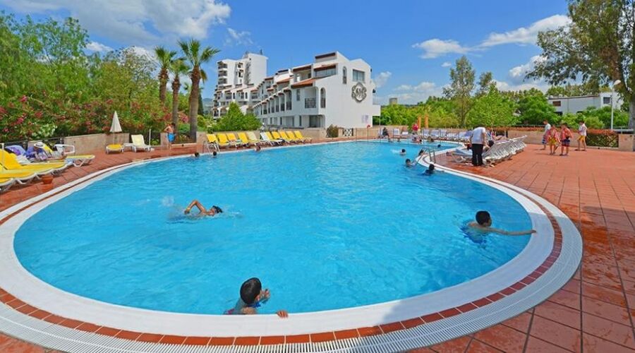 Sentinus Beach Hotel  4*