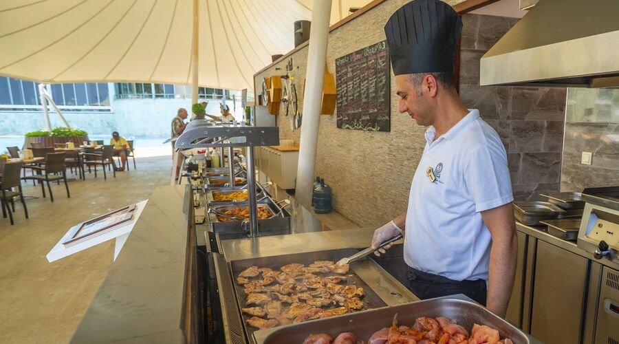 Grand Belish Hotel Beach Resort  5*