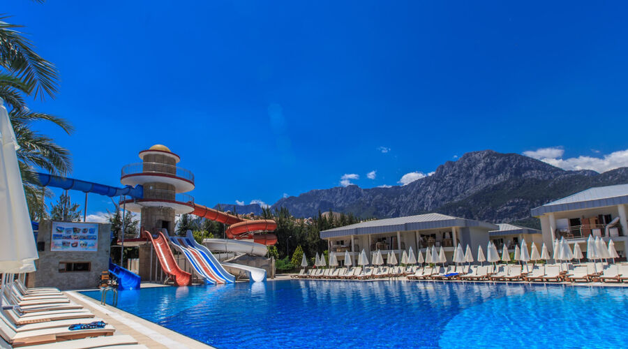 Transatlantik Hotel & Spa  5*