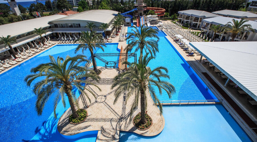 Transatlantik Hotel & Spa  5*