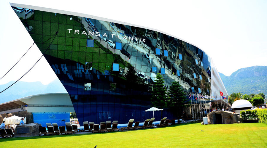 Transatlantik Hotel & Spa  5*