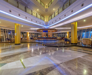 Transatlantik Hotel & Spa  5*