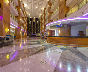 Transatlantik Hotel & Spa  5*