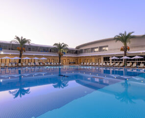 Transatlantik Hotel & Spa  5*