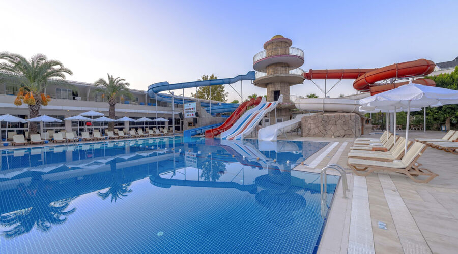 Transatlantik Hotel & Spa  5*