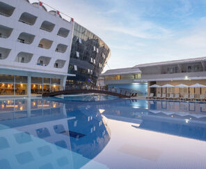 Transatlantik Hotel & Spa  5*