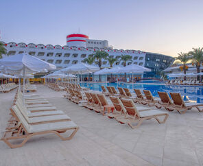 Transatlantik Hotel & Spa  5*