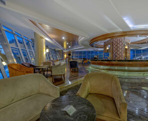 Transatlantik Hotel & Spa  5*