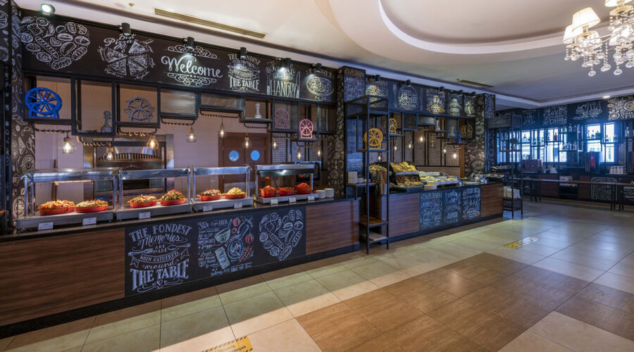 Transatlantik Hotel & Spa  5*