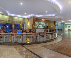 Transatlantik Hotel & Spa  5*