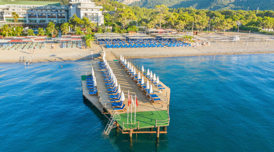 Transatlantik Hotel & Spa  5*