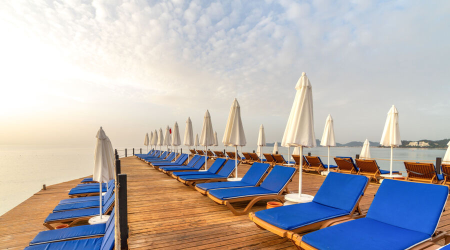 Transatlantik Hotel & Spa  5*