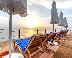 Transatlantik Hotel & Spa  5*