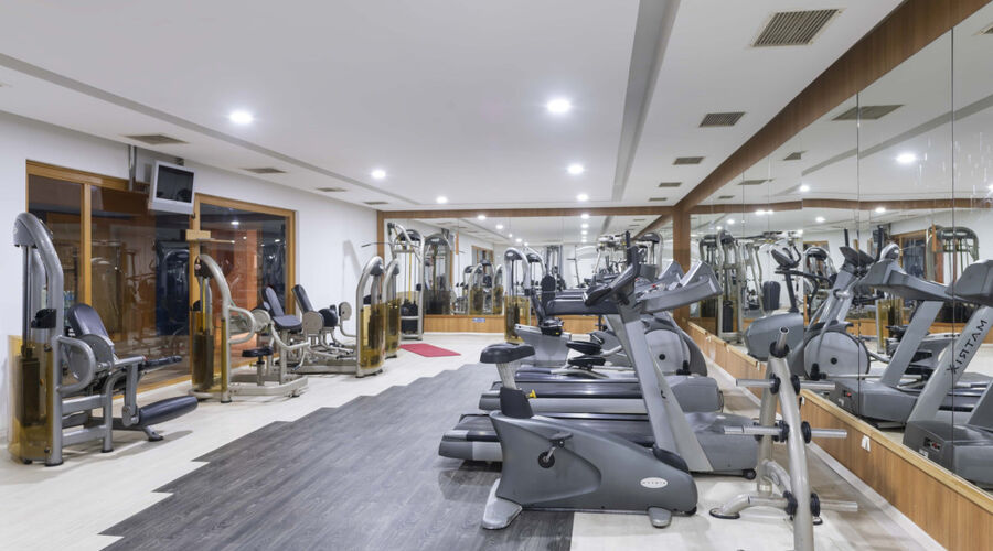Transatlantik Hotel & Spa  5*