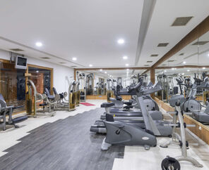 Transatlantik Hotel & Spa  5*