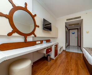 Transatlantik Hotel & Spa  5*