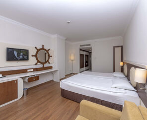 Transatlantik Hotel & Spa  5*