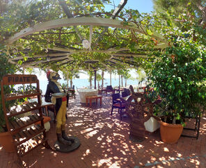 Pirate`s Beach Club  5*