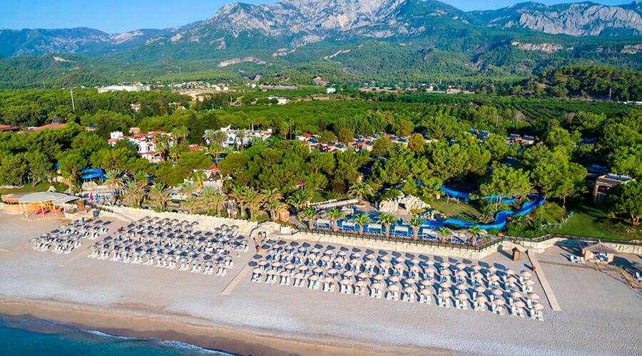 Pirate`s Beach Club  5*