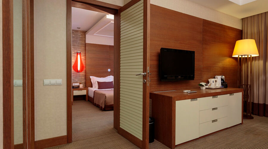 Pirate`s Beach Club  5*