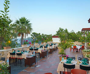 Pirate`s Beach Club  5*