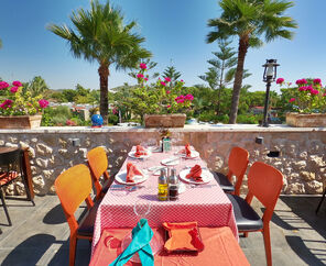 Pirate`s Beach Club  5*