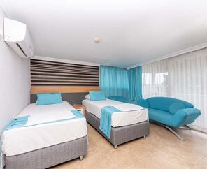 Club Hotel Sunbel  4*