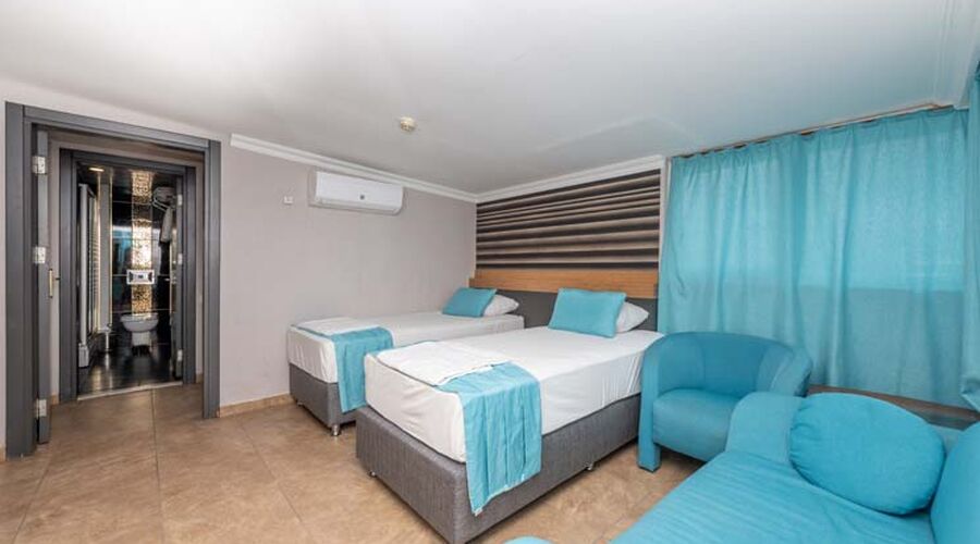 Club Hotel Sunbel  4*