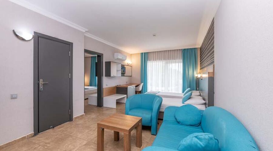 Club Hotel Sunbel  4*