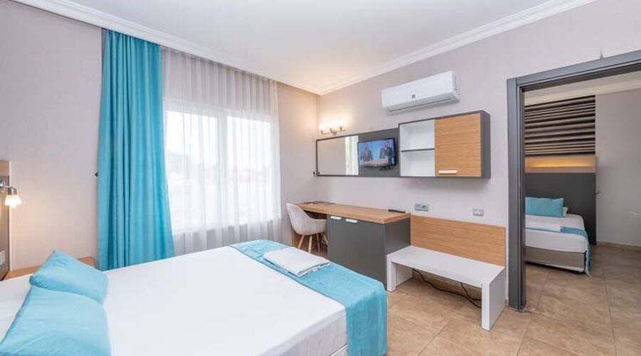 Club Hotel Sunbel  4*