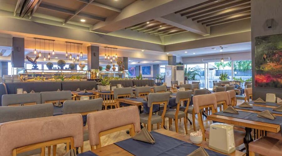 Club Hotel Sunbel  4*