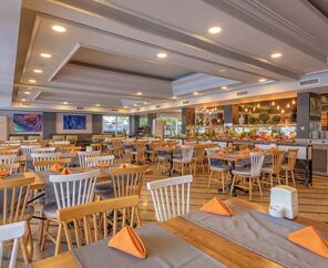 Club Hotel Sunbel  4*