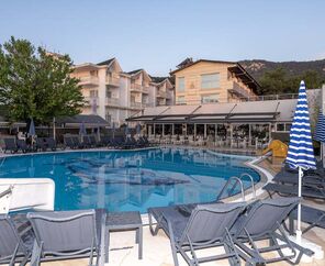 Club Hotel Sunbel  4*