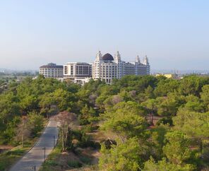 Jadore Deluxe Hotel & Spa   5*