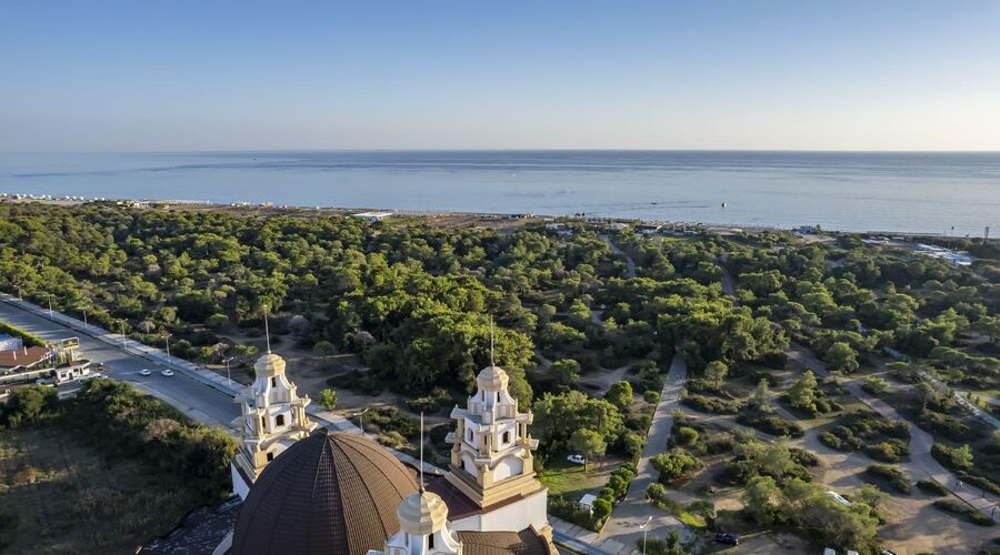 Jadore Deluxe Hotel & Spa   5*
