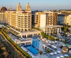 Jadore Deluxe Hotel & Spa   5*