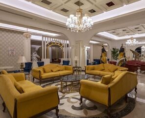 Jadore Deluxe Hotel & Spa   5*