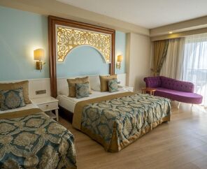 Jadore Deluxe Hotel & Spa   5*
