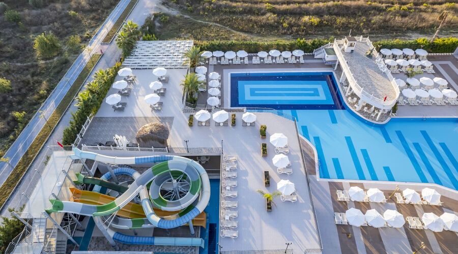 Jadore Deluxe Hotel & Spa   5*