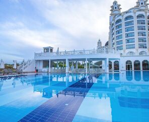Jadore Deluxe Hotel & Spa   5*